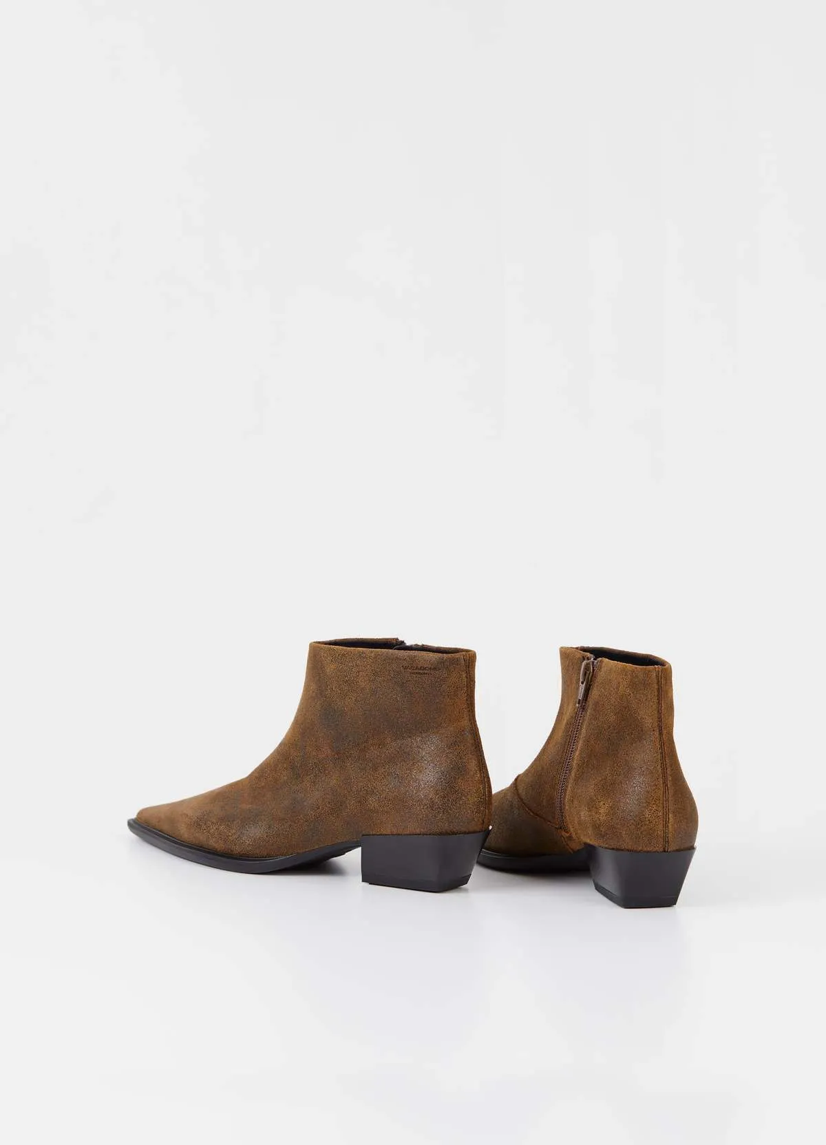 CASSIE SHORT BOOT - Brown