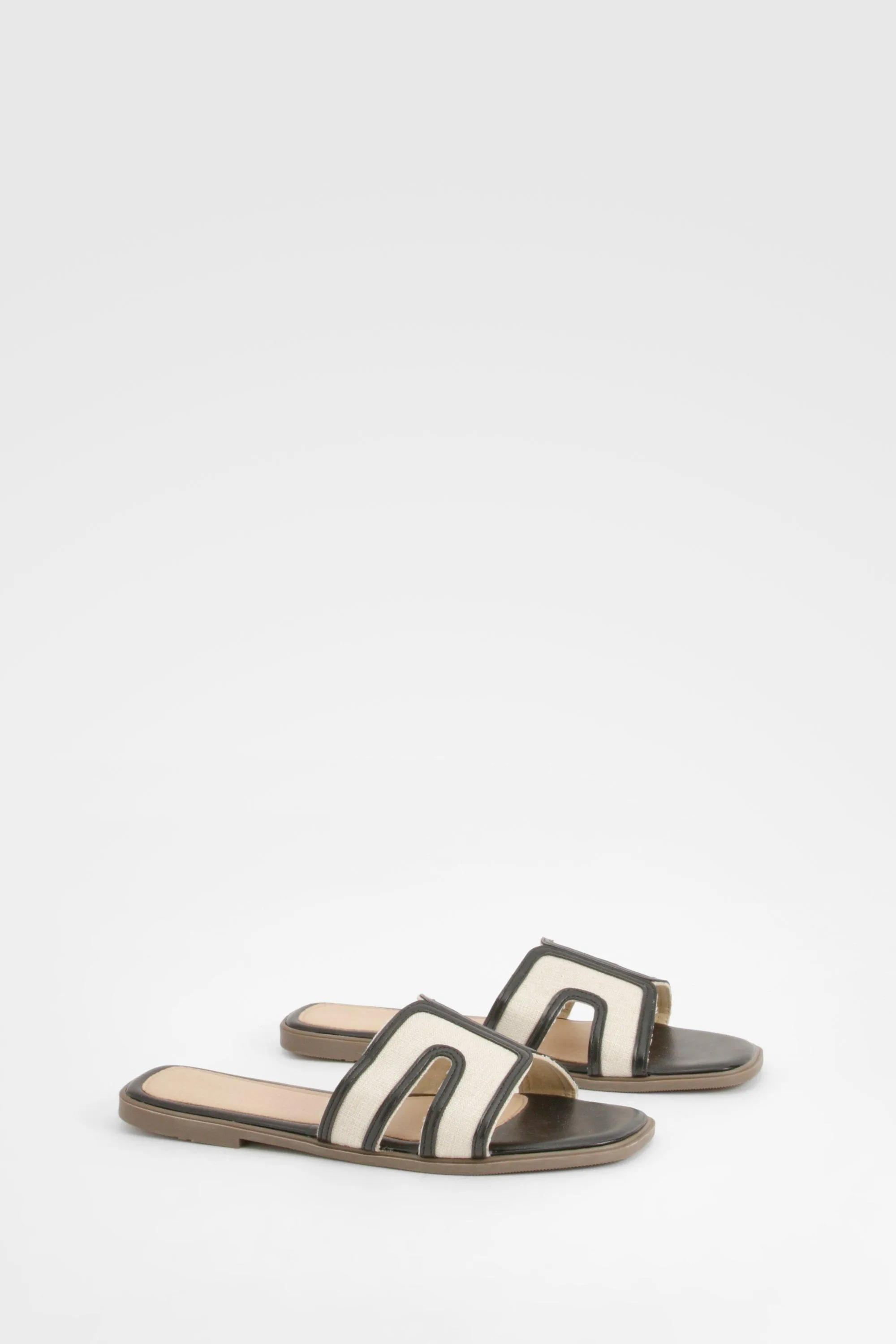 Cut Out Detail Contrast Slip On Mule Sandals