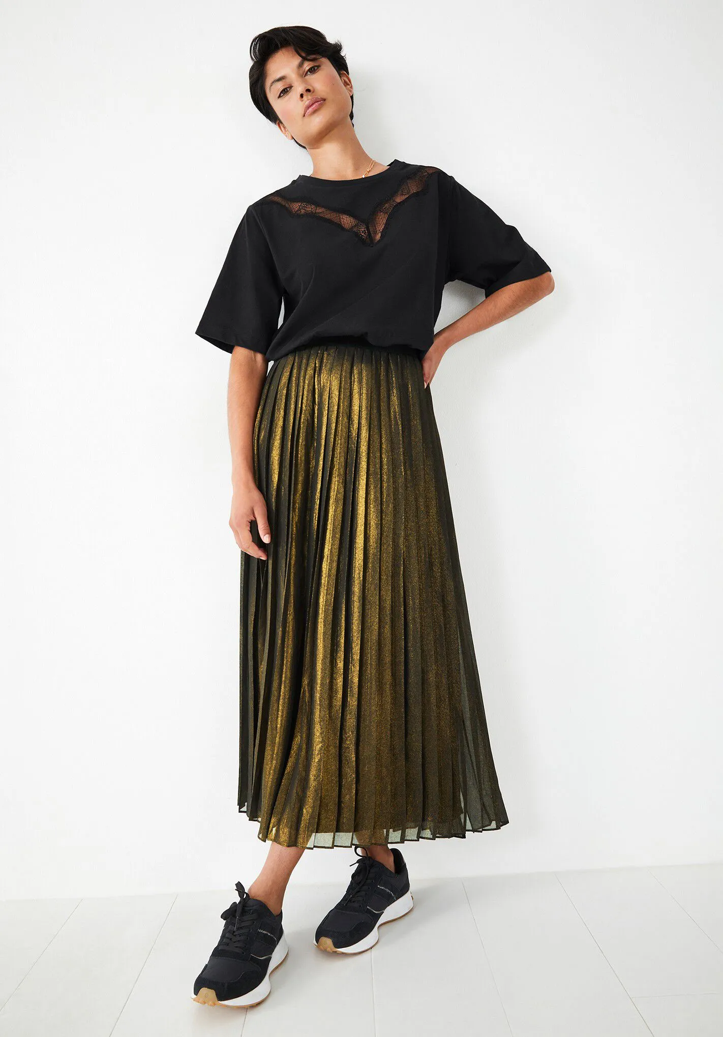 Finnie Pleat Skirt