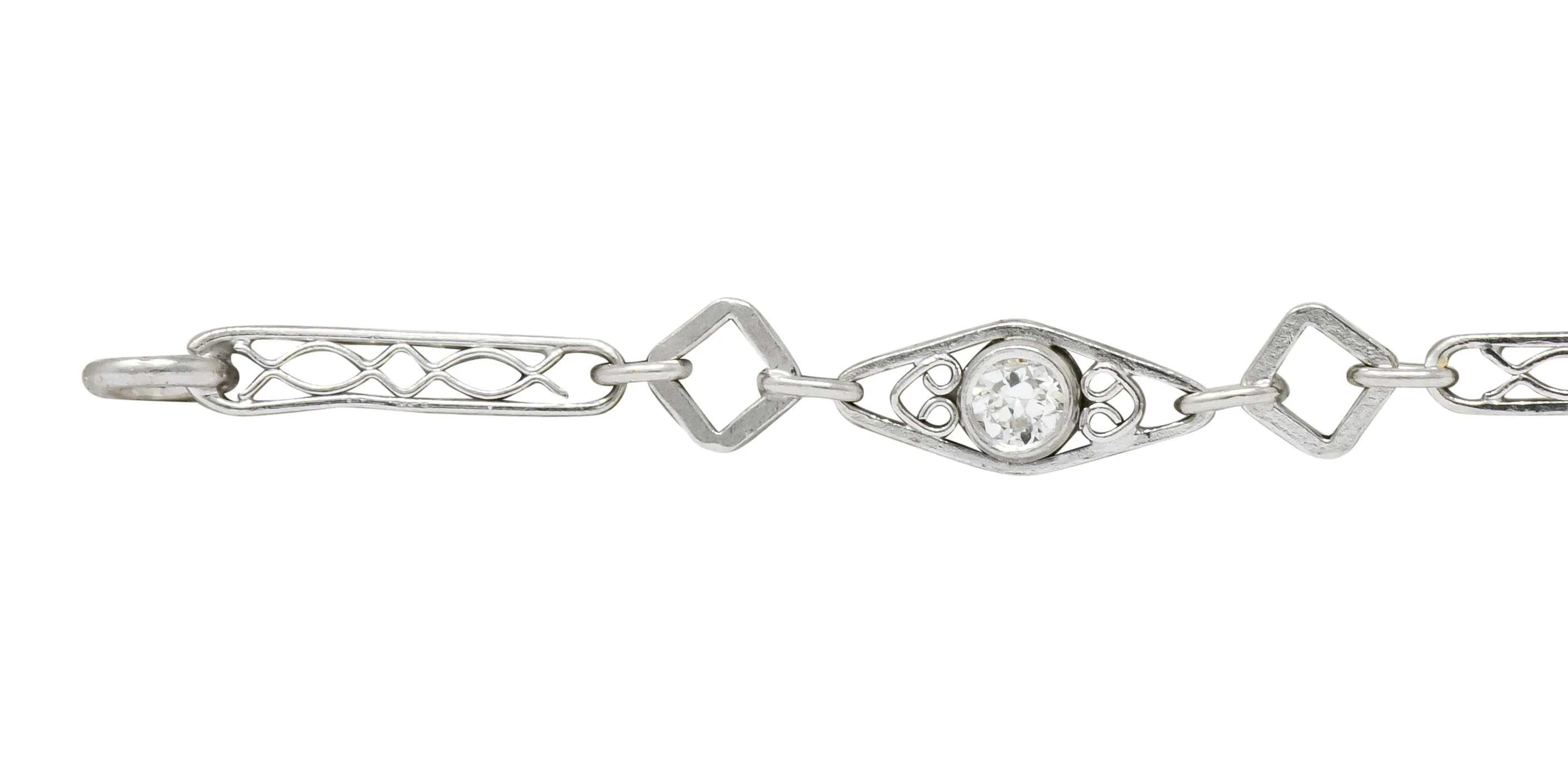 Graceful Art Deco Diamond Platinum Filigree Link Bracelet