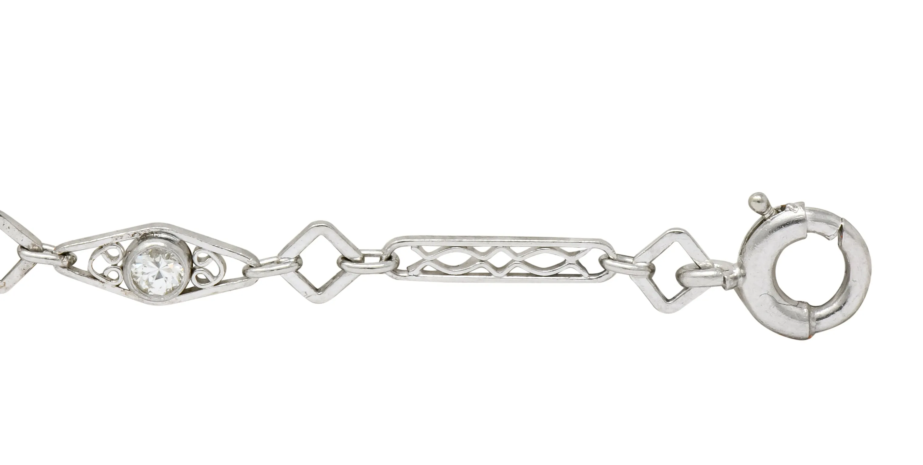 Graceful Art Deco Diamond Platinum Filigree Link Bracelet