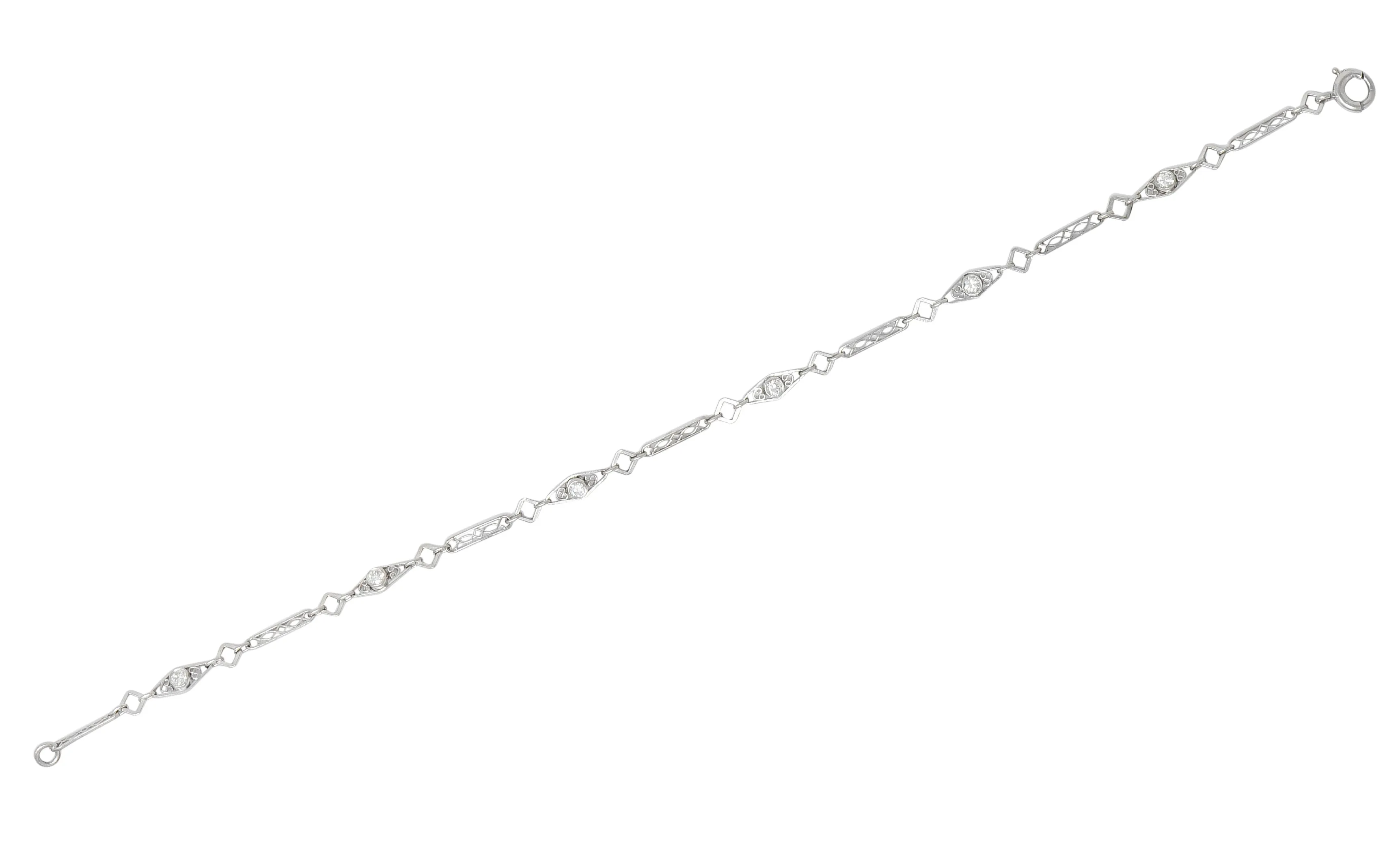 Graceful Art Deco Diamond Platinum Filigree Link Bracelet