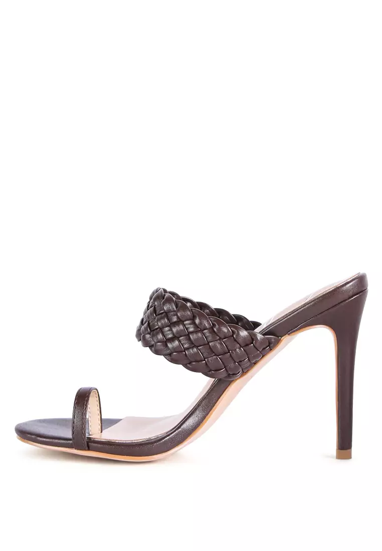 London Rag Espresso Woven Strap Toe Ring Sandals