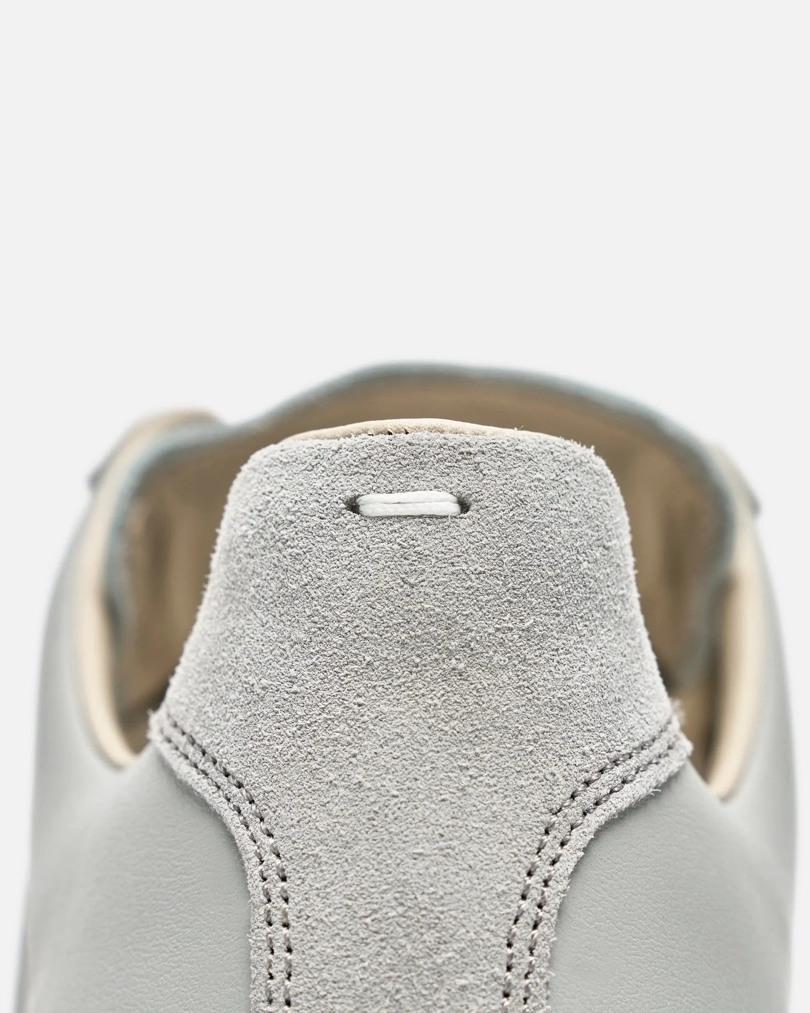 Maison Margiela Replica Sneakers in Anisette