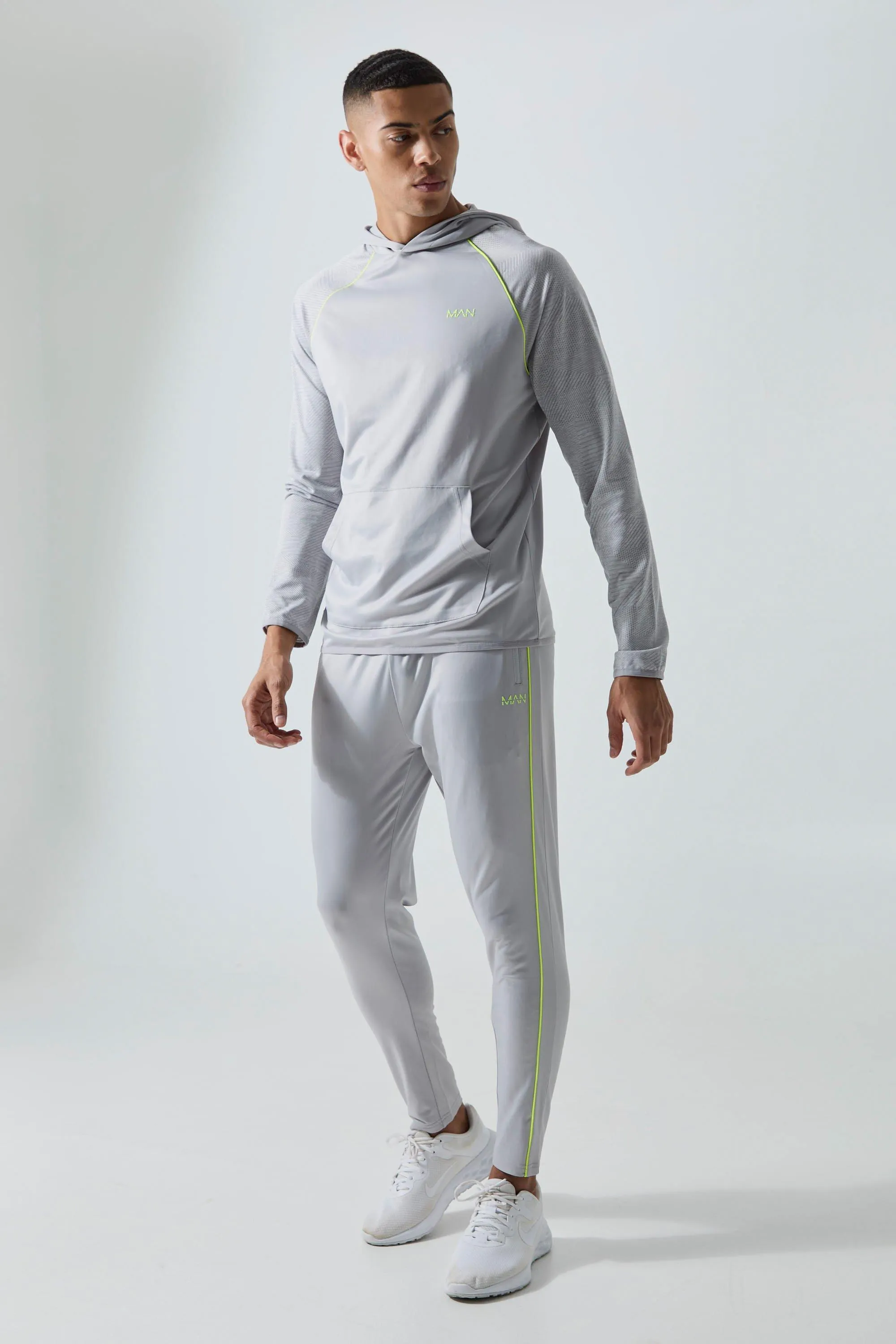 Man Active Geo Jacquard Lightweight Tracksuit | boohooMAN UK