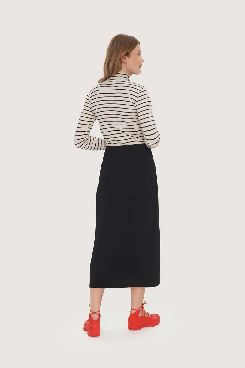 Nami crepe narrow skirt