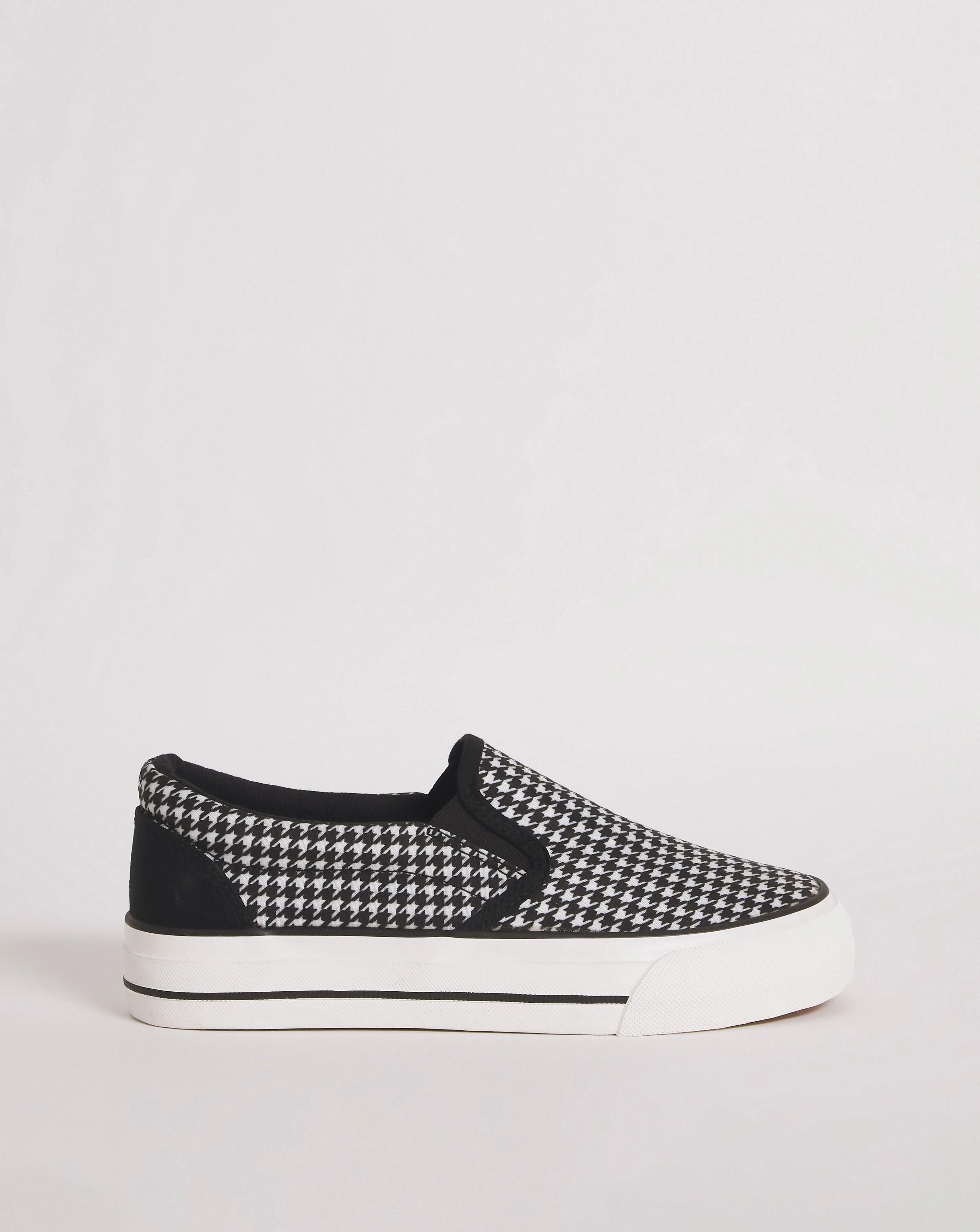 Nielson Slip On Chunky Sole Trainers Wide E Fit