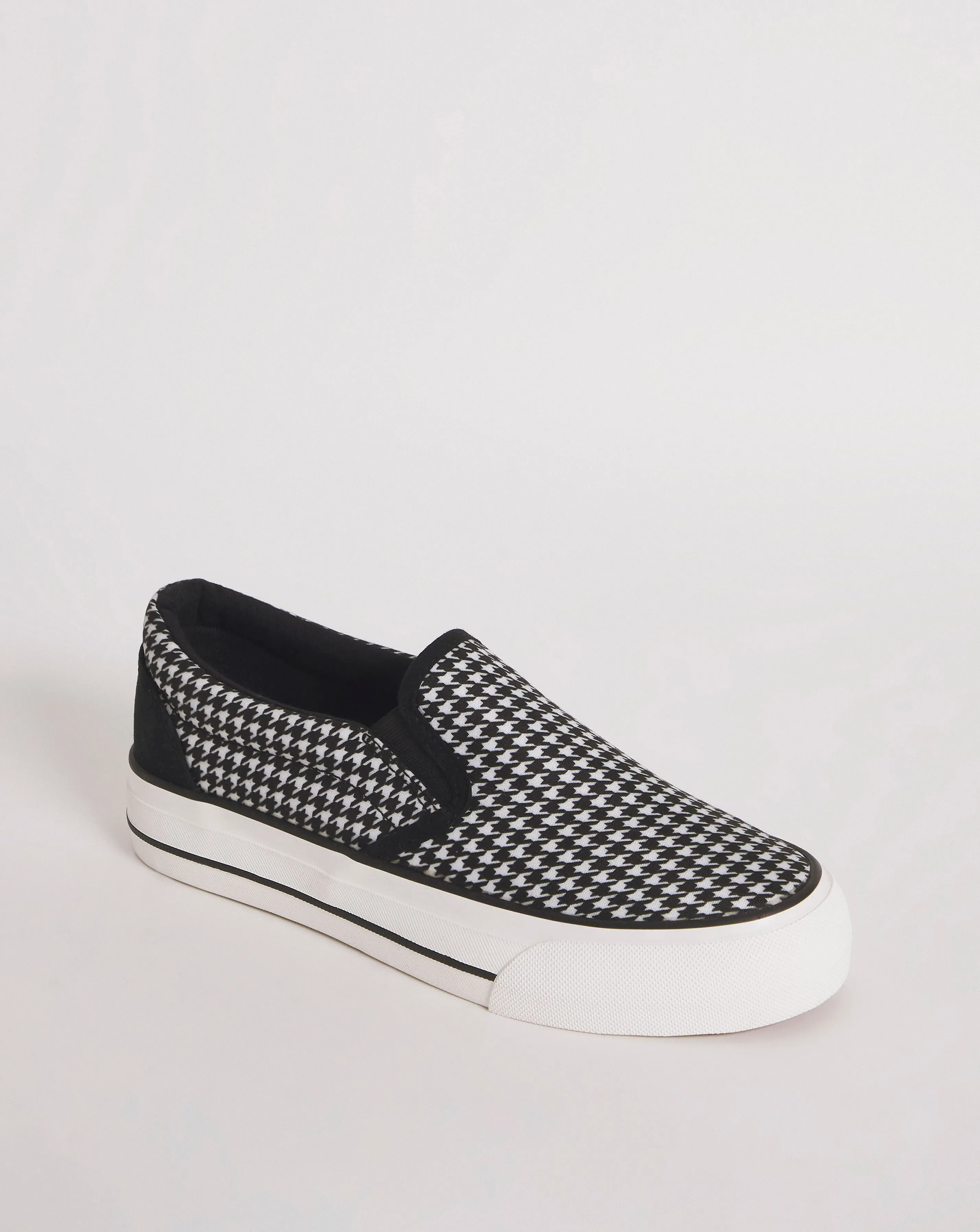 Nielson Slip On Chunky Sole Trainers Wide E Fit