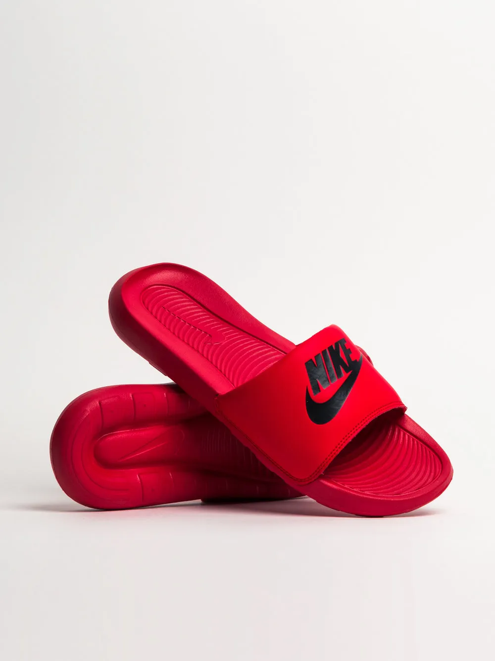 NIKE MENS NIKE VICTORI ONE SLIDES