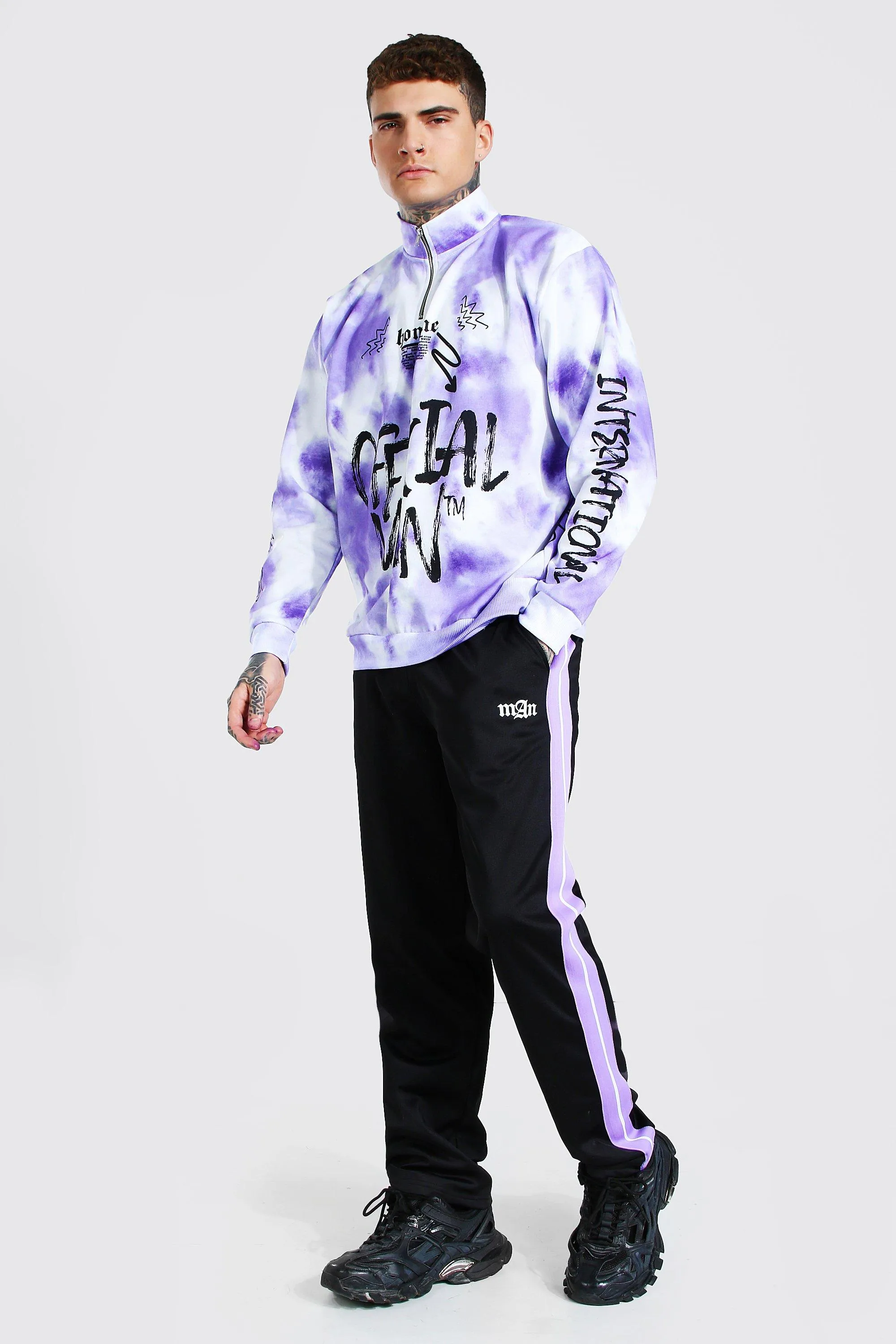 Oversized MAN Graffiti Half Zip Tricot Tracksuit | boohooMAN UK