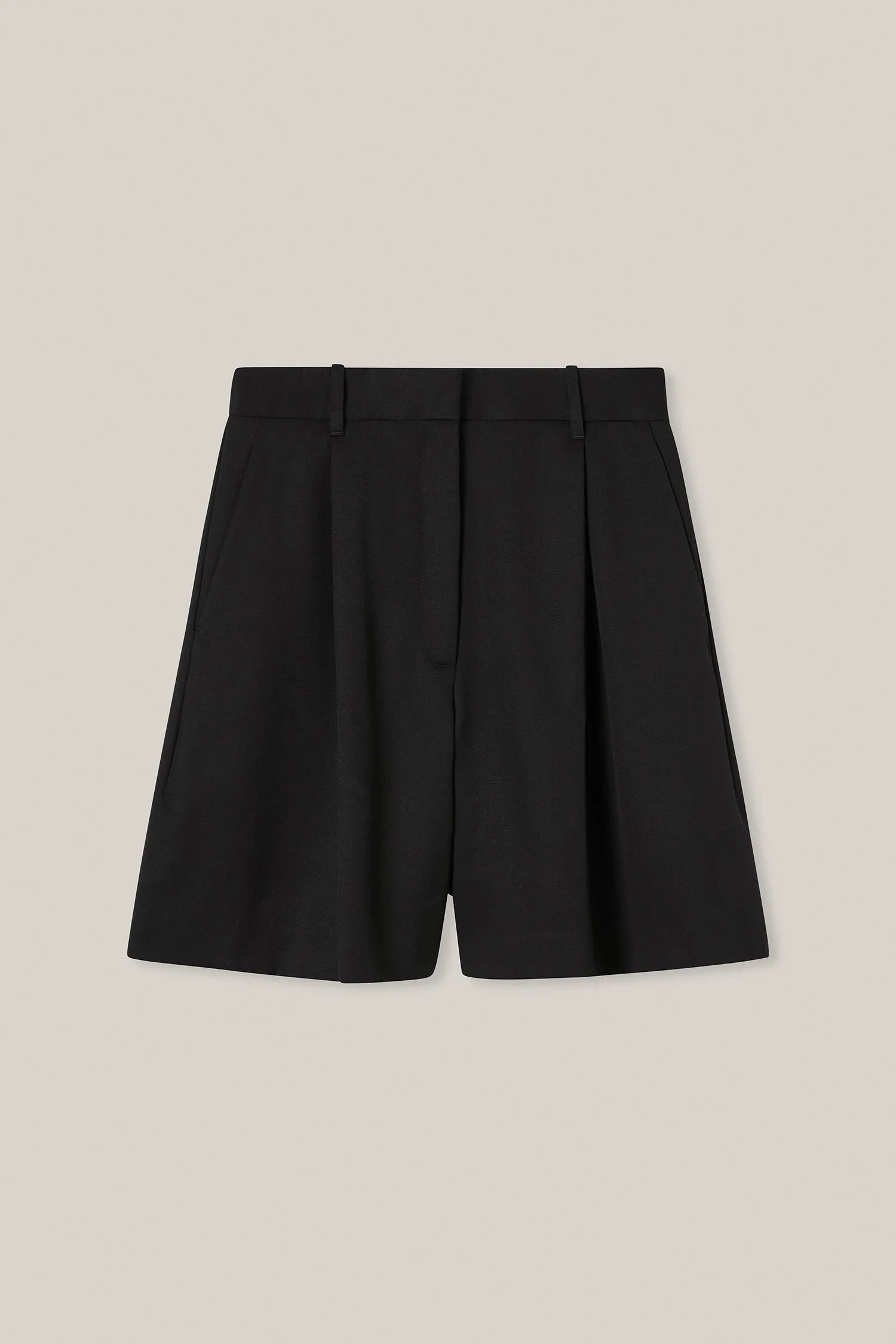 The Astor Short