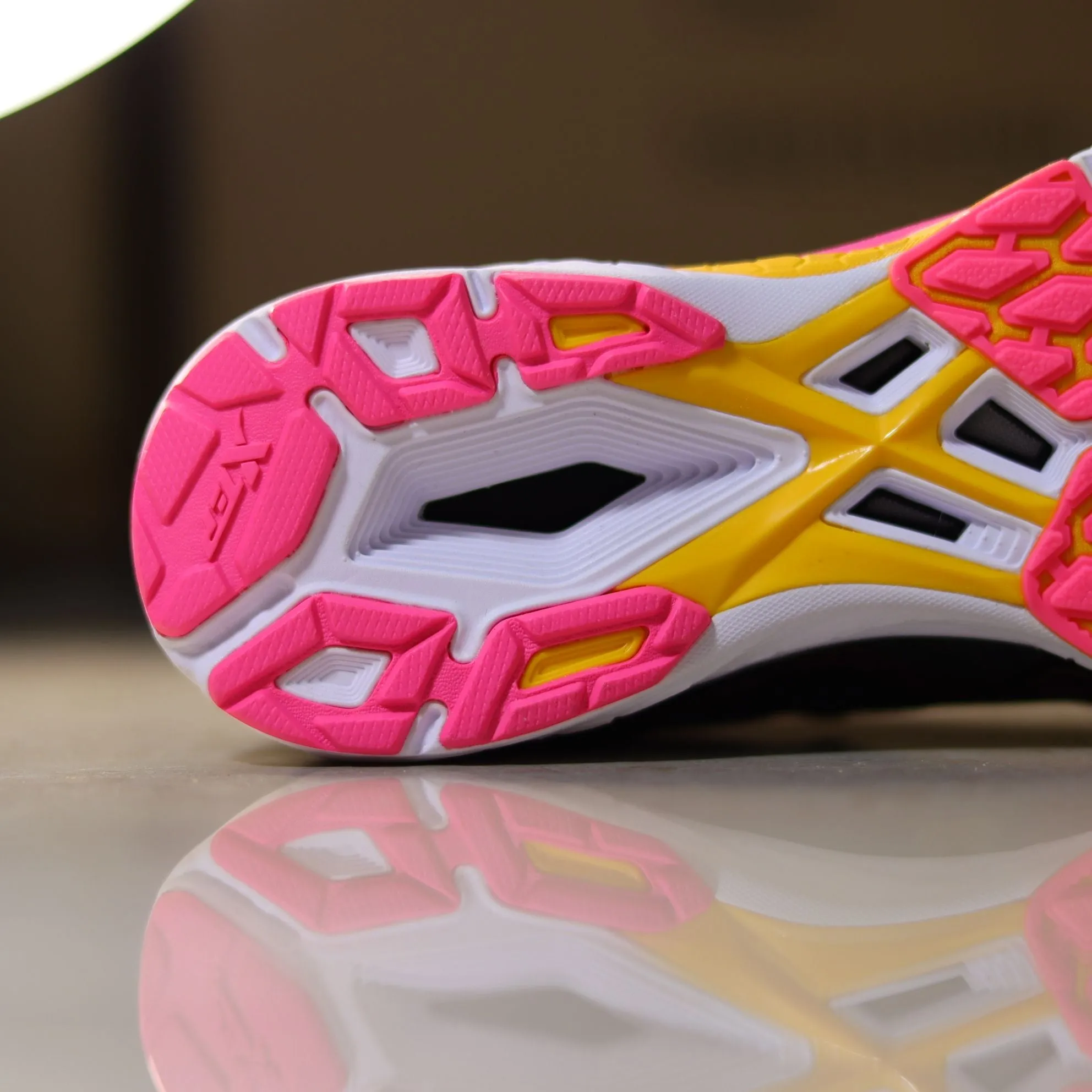 X34 - Women's Speed Running Shoe By Xtep